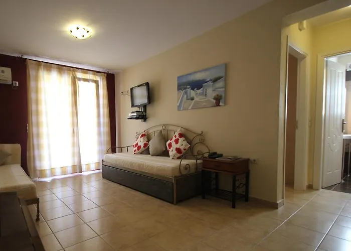 Greka Ionian * أيّا إفيميا